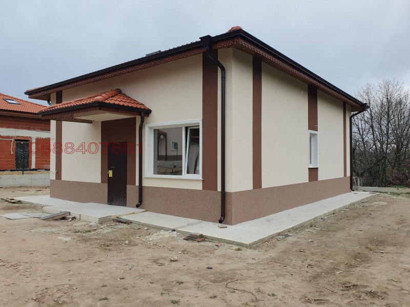 In vendita  Casa regione Varna , Priseltsi , 198 mq | 51952763