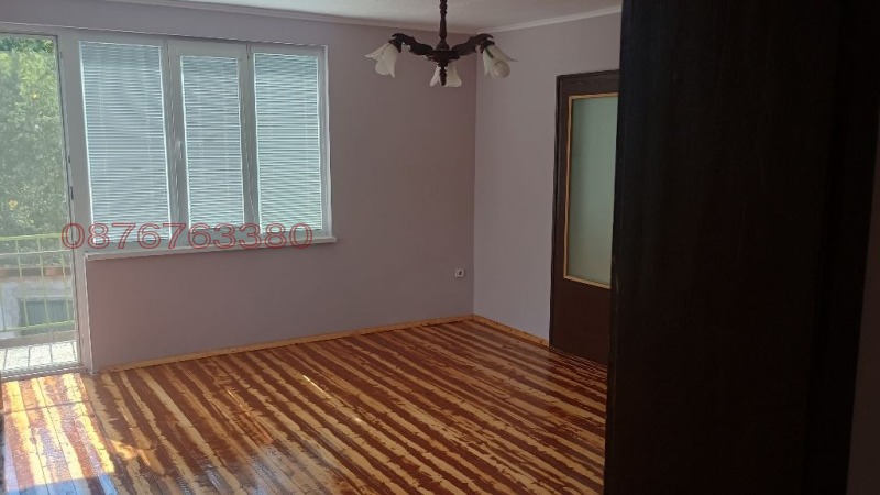 Продава КЪЩА, с. Змейово, област Стара Загора, снимка 13 - Къщи - 52783096