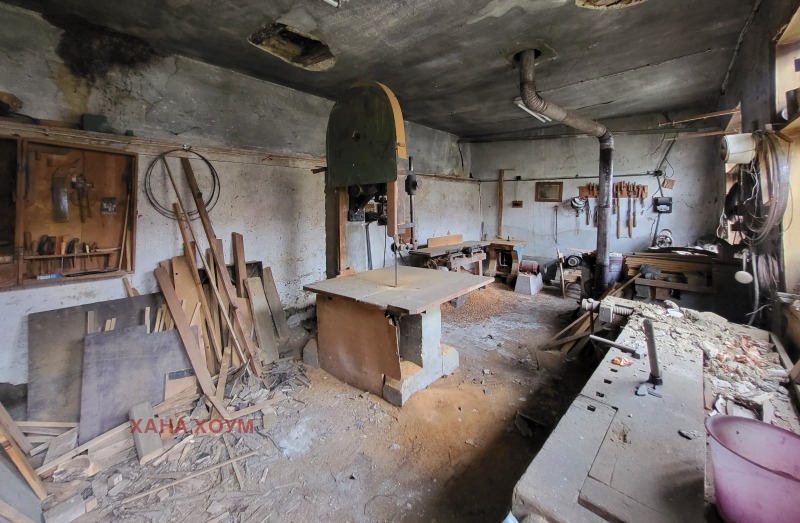 Продава КЪЩА, с. Орешак, област Ловеч, снимка 10 - Къщи - 52170094