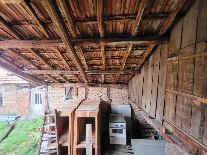 Продава КЪЩА, с. Орешак, област Ловеч, снимка 9 - Къщи - 52170094