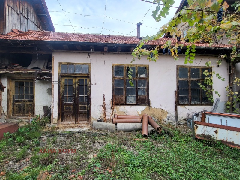 Продава КЪЩА, с. Орешак, област Ловеч, снимка 6 - Къщи - 52170094