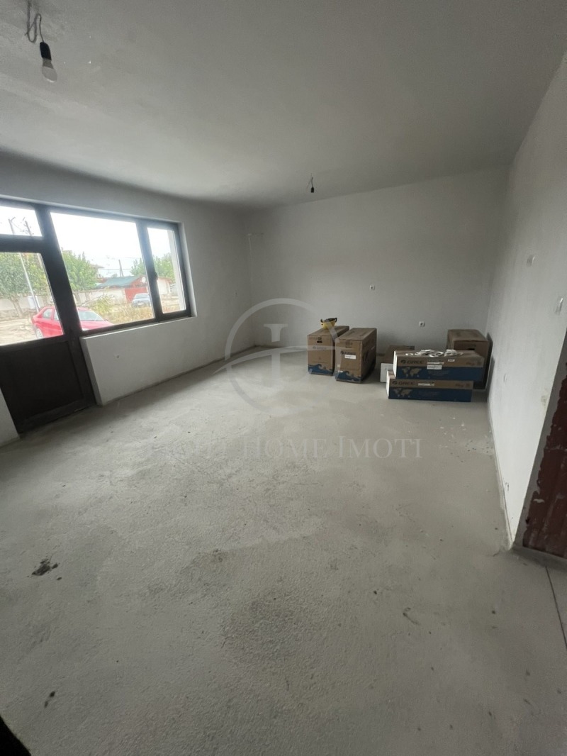 Продава КЪЩА, с. Костиево, област Пловдив, снимка 5 - Къщи - 53080429