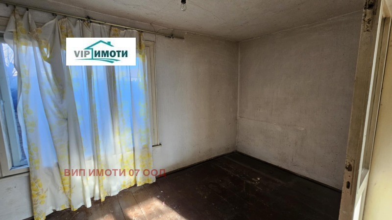Продава КЪЩА, гр. Ловеч, Вароша, снимка 13 - Къщи - 53176385