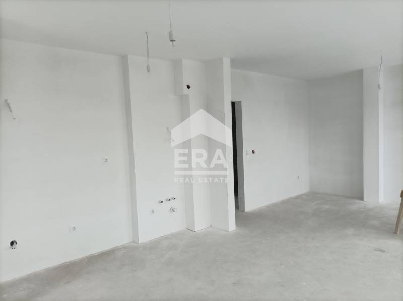 Продава КЪЩА, гр. Варна, м-т Горна Трака, снимка 3 - Къщи - 54630560