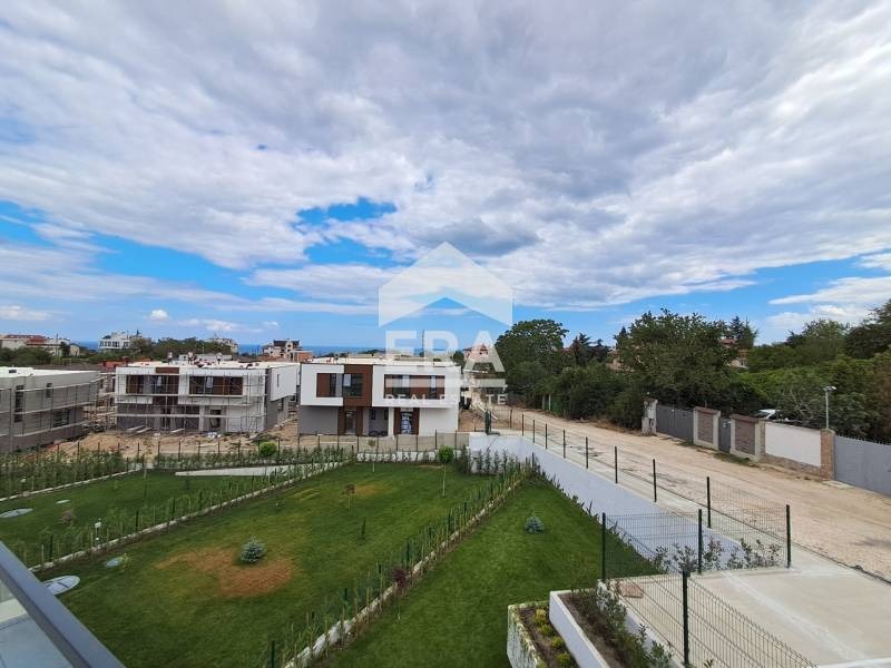 Продава КЪЩА, гр. Варна, м-т Горна Трака, снимка 14 - Къщи - 54630560