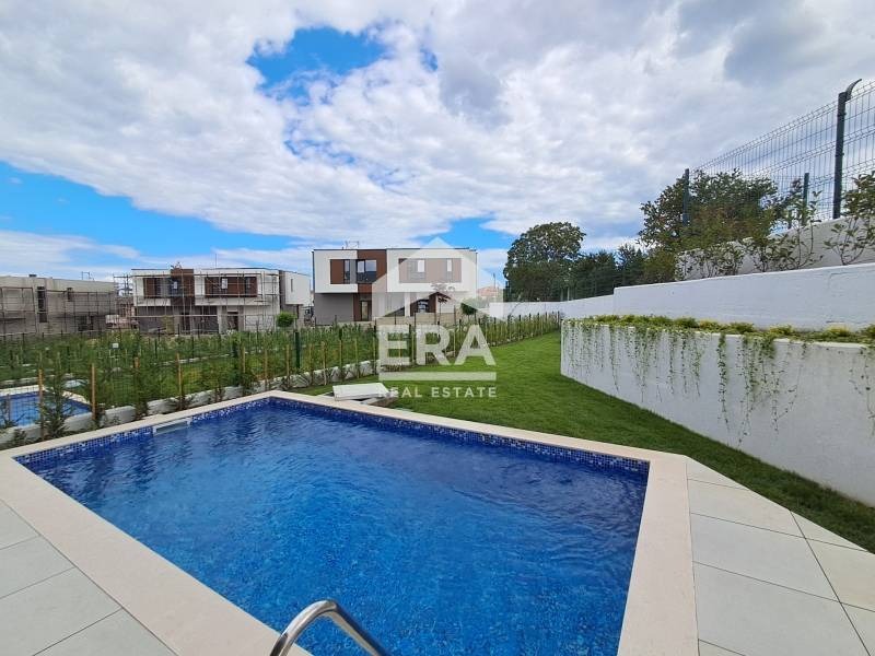 Продава КЪЩА, гр. Варна, м-т Горна Трака, снимка 12 - Къщи - 54630560