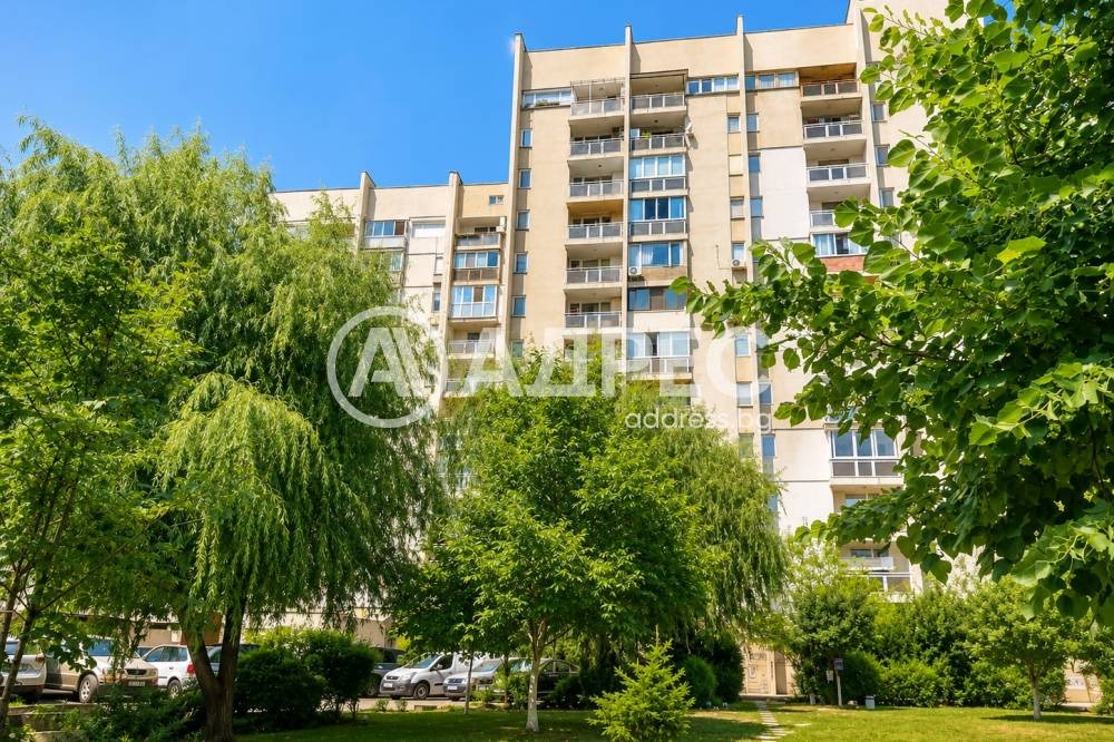 Продава МНОГОСТАЕН, гр. София, Гоце Делчев