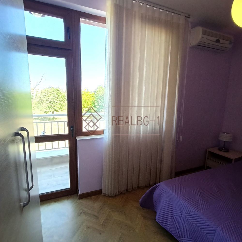 Продава КЪЩА, гр. Балчик, област Добрич, снимка 11 - Къщи - 54348646