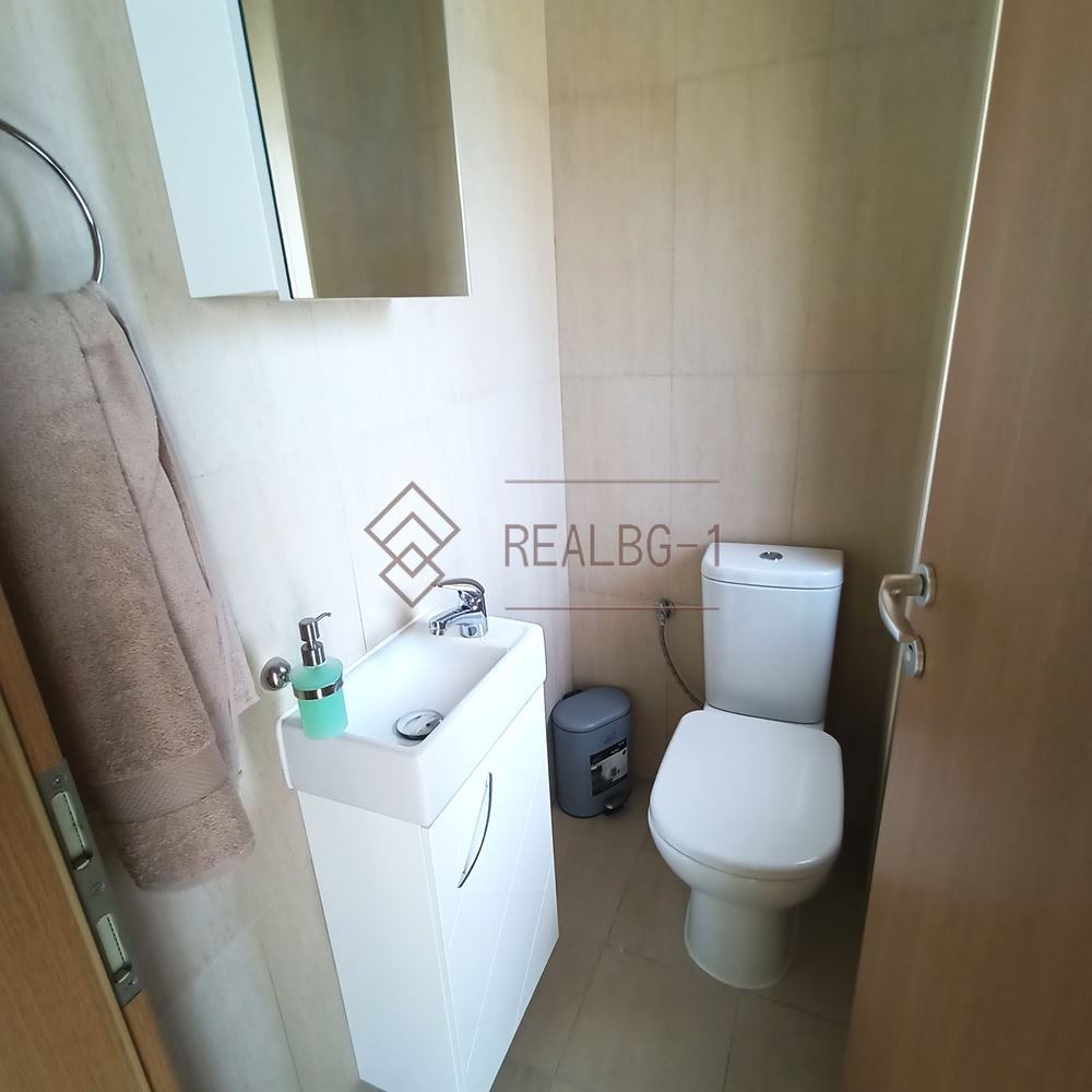 Продава КЪЩА, гр. Балчик, област Добрич, снимка 5 - Къщи - 54348646