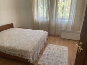 Hus Karnobat, region Burgas 1