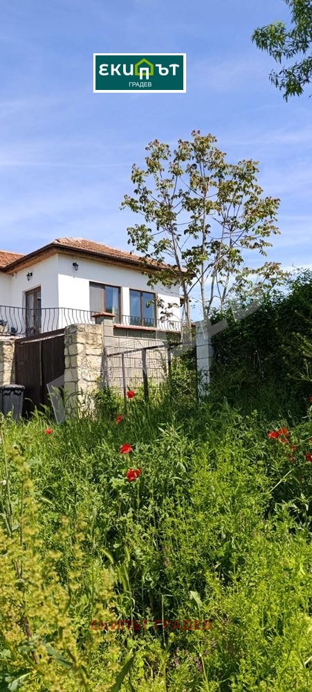 Продава КЪЩА, с. Добрина, област Варна, снимка 2 - Къщи - 54606253