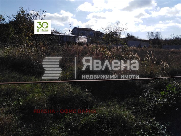 Eladó  Cselekmény Varna , m-t Borovec - sever , 735 négyzetméter | 64915071