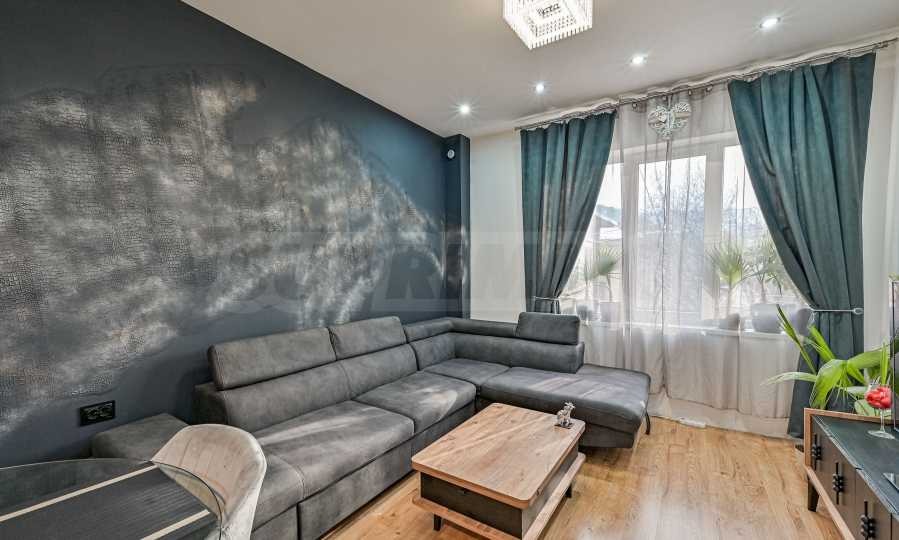 Продава 3-СТАЕН, гр. Перник, Рено, снимка 3 - Апартаменти - 55240060