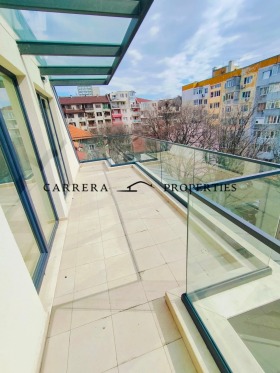 Maisonette Lewski 1, Warna