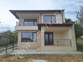 Продажба на къщи в град Варна - изображение 19 