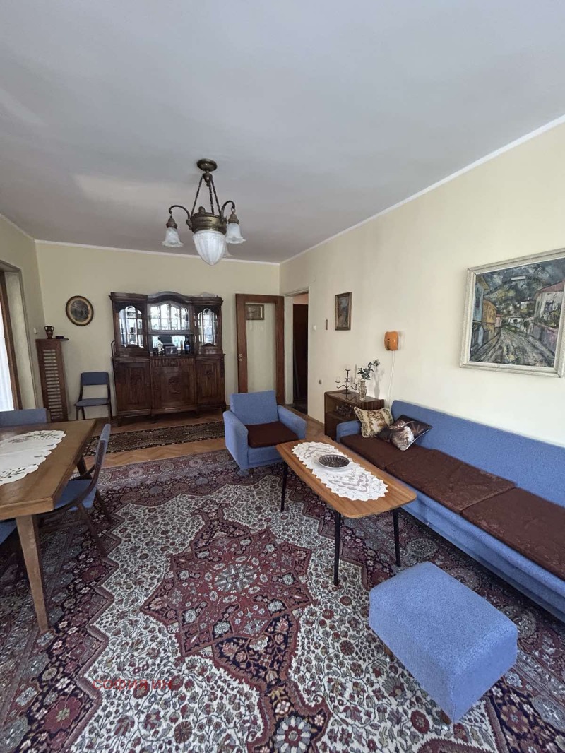 Продава  3-стаен град София , Център , 95 кв.м | 13090242