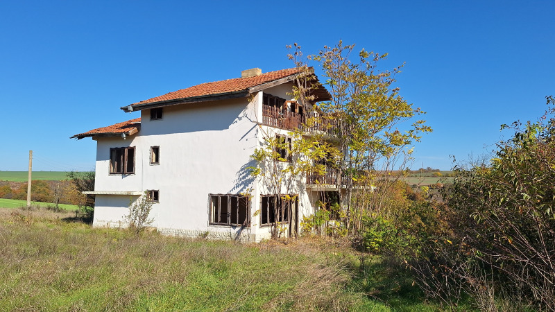 Te koop  Huis regio Varna , Dolni tsjiflik , 300 m² | 43811812