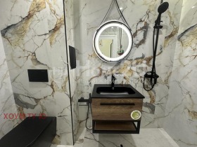 2 camere da letto Svoboda, Sofia