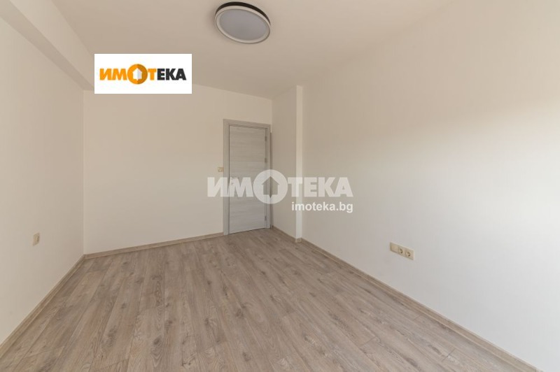 De vânzare  2 dormitoare Varna , Țentâr , 110 mp | 96887781 - imagine [13]