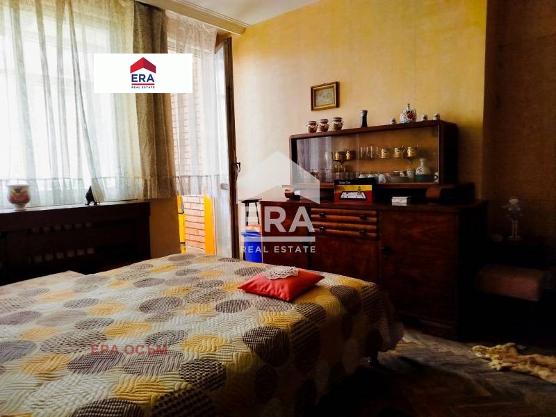 Till salu  2 sovrum Lovetj , Centar , 107 kvm | 27586325 - bild [10]