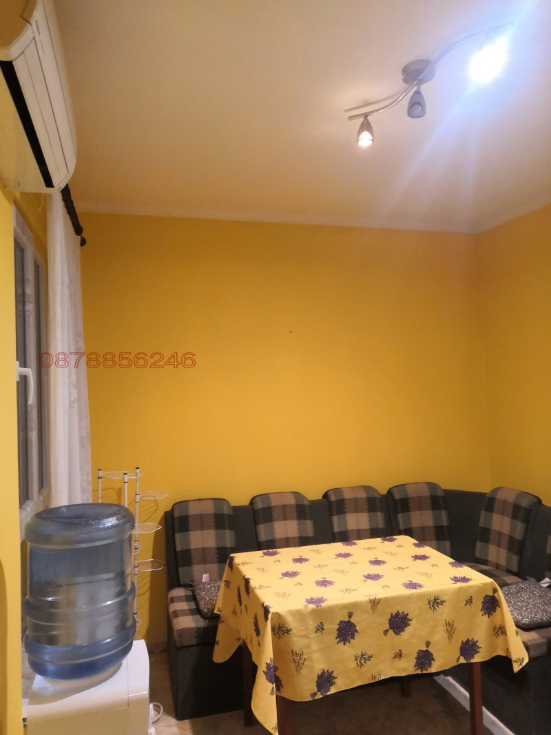 Te koop  2 slaapkamers Dobritsj , Christo Botev , 73 m² | 10033980 - afbeelding [10]