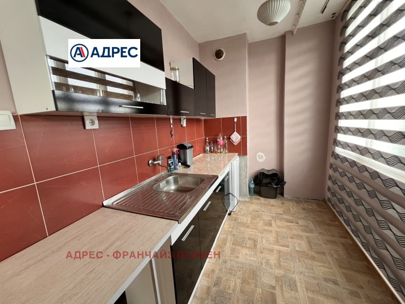 Продава 3-СТАЕН, гр. Ловеч, Здравец, снимка 2 - Апартаменти - 52600241