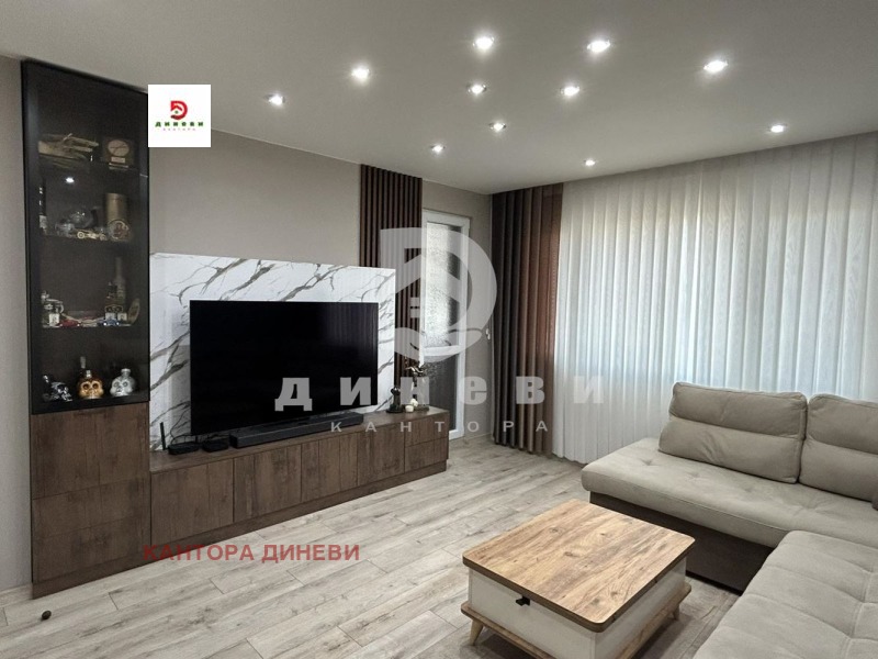 De vânzare  3 dormitoare Stara Zagora , Țentâr , 80 mp | 27804396