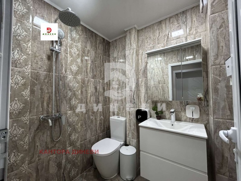 De vânzare  3 dormitoare Stara Zagora , Țentâr , 80 mp | 27804396 - imagine [16]