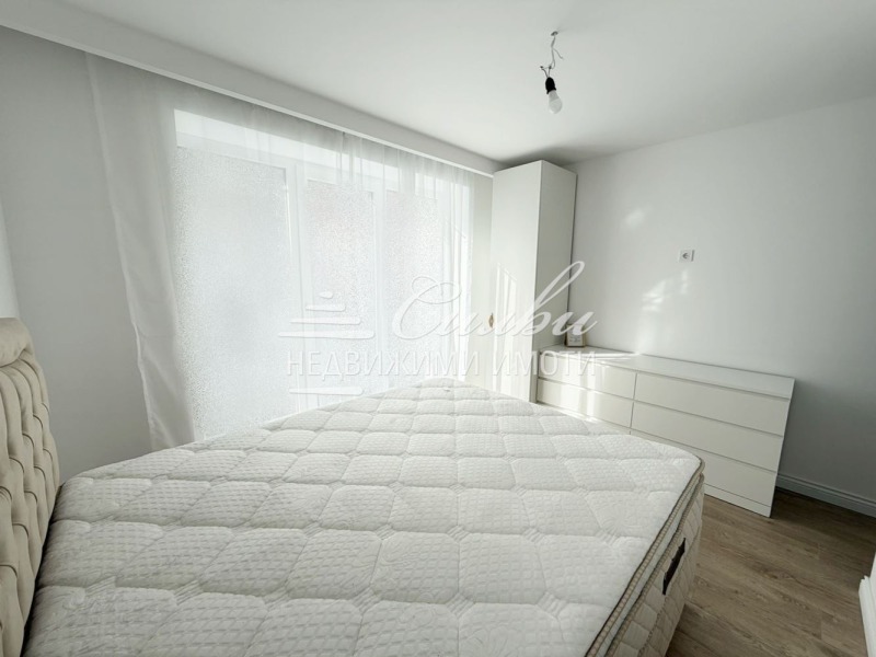 Продава МНОГОСТАЕН, гр. Шумен, Център, снимка 13 - Апартаменти - 53559971