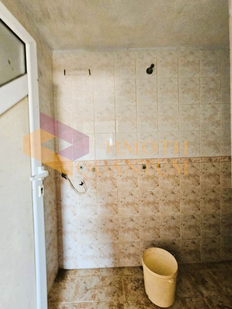 Продава КЪЩА, с. Китка, област Варна, снимка 14 - Къщи - 54638278