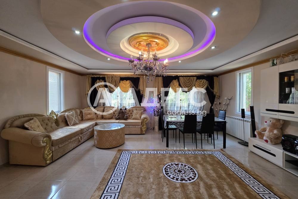 Продава КЪЩА, гр. София, Факултета