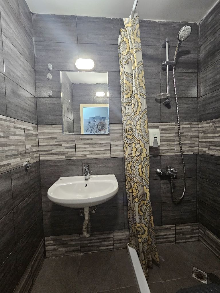 Na prodej  1 ložnice Sofia , Svoboda , 62 m2 | 98017357 - obraz [9]