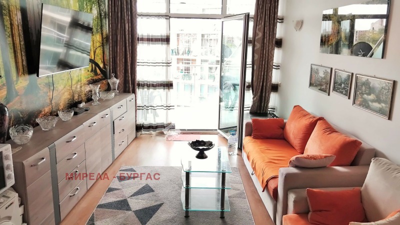 En venta  1 dormitorio región Burgas , k.k. Slanchev bryag , 74 metros cuadrados | 74240545 - imagen [3]