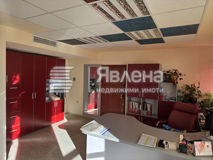 Продава ОФИС, гр. Пловдив, Кършияка, снимка 6 - Офиси - 54073420
