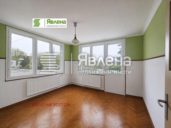 Продава ЕТАЖ ОТ КЪЩА, гр. Перник, Васил Левски, снимка 4 - Етаж от къща - 54479513
