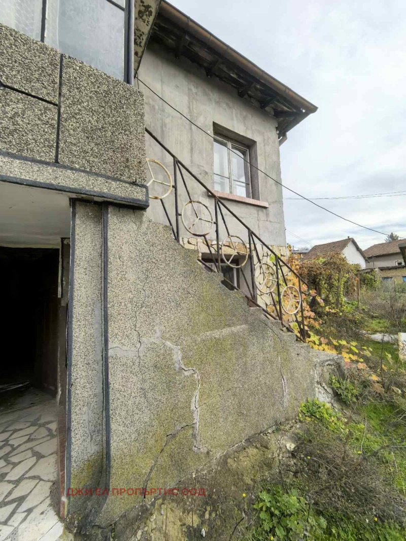 Продава КЪЩА, гр. София, гр. Нови Искър, снимка 6 - Къщи - 51165360