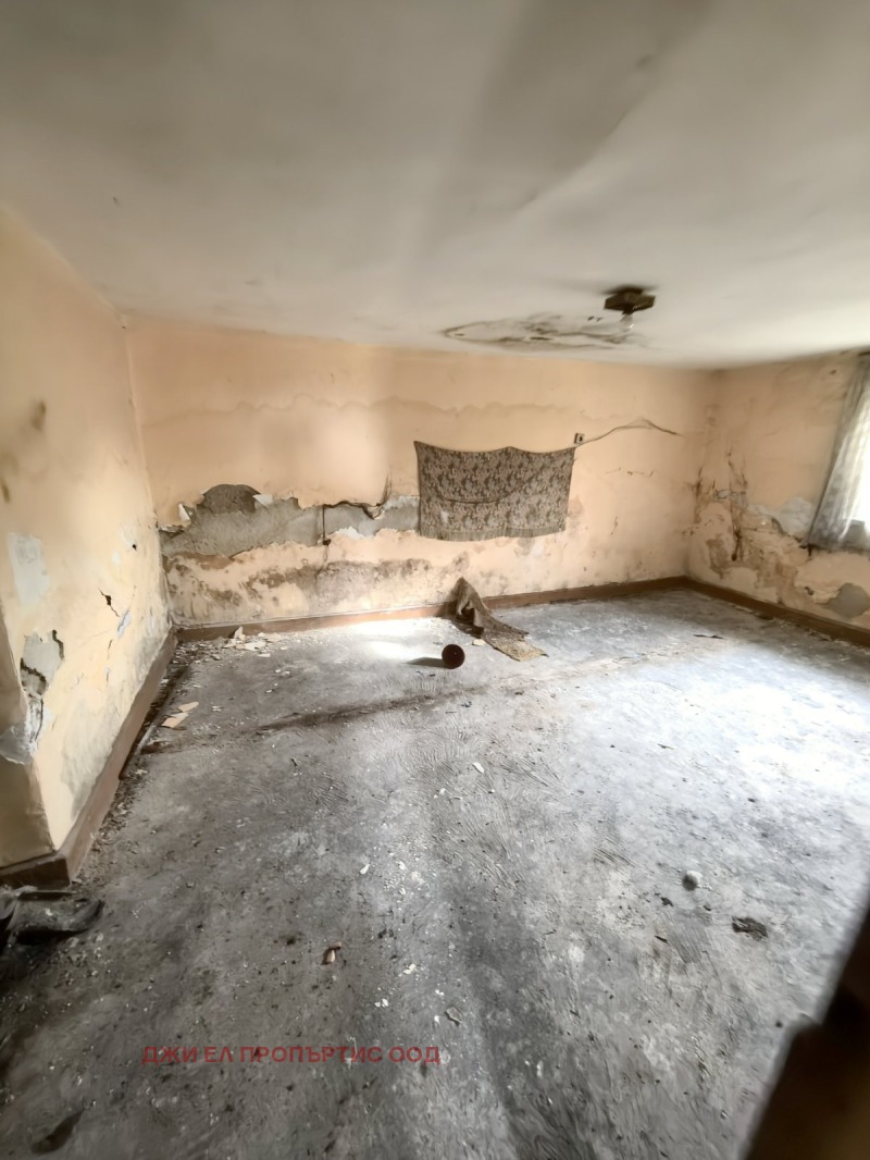 Продава КЪЩА, гр. София, гр. Нови Искър, снимка 3 - Къщи - 51165360