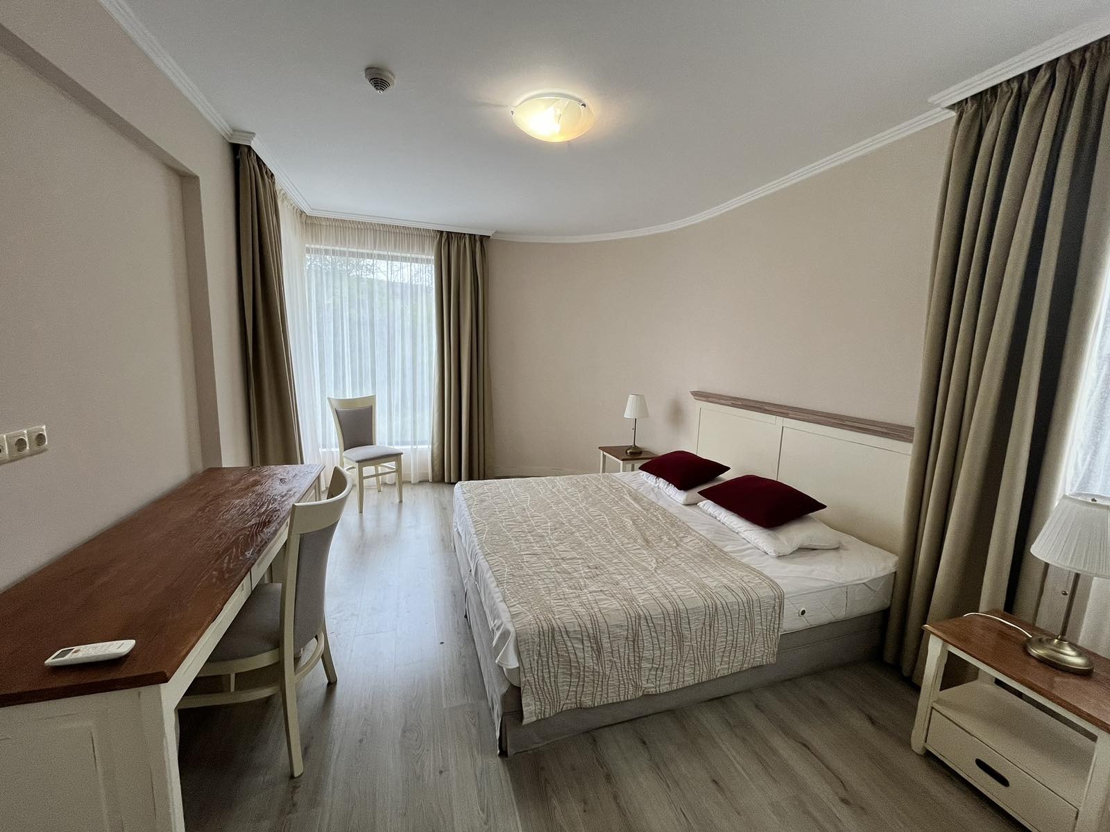 Продава 3-СТАЕН, гр. Балчик, област Добрич, снимка 4 - Апартаменти - 54406116