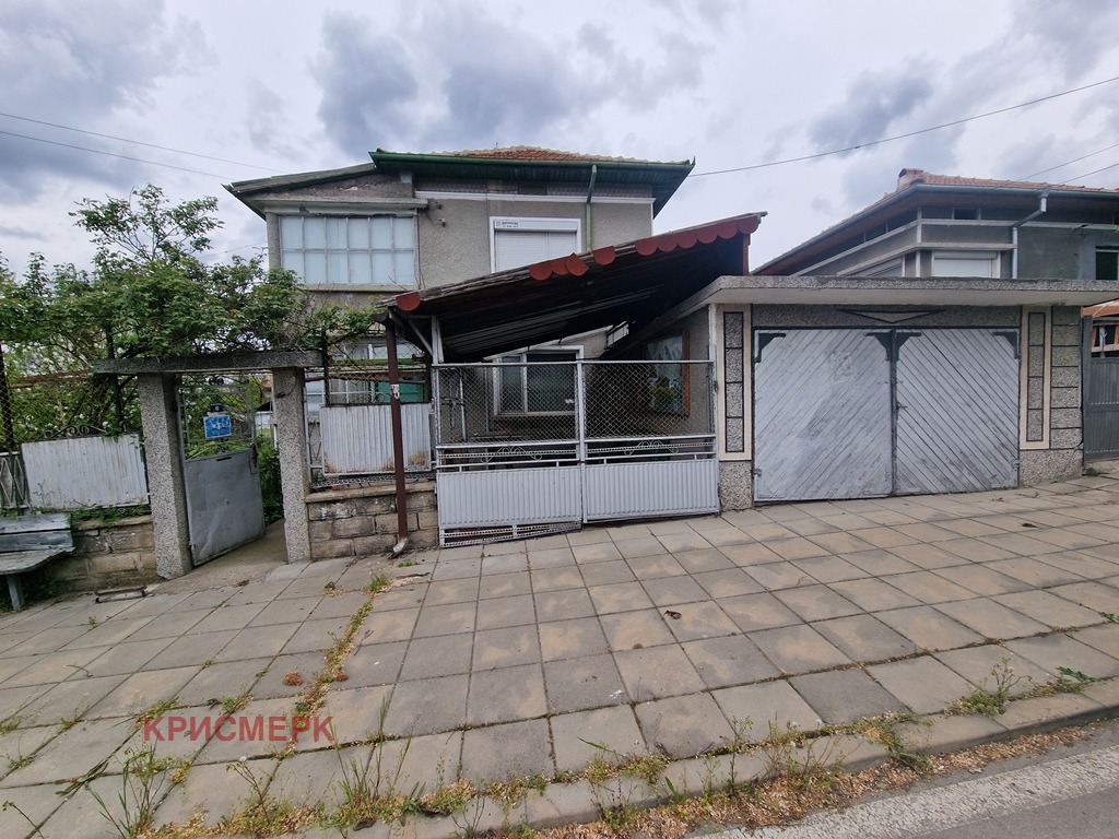 Продава КЪЩА, гр. Бяла, област Русе