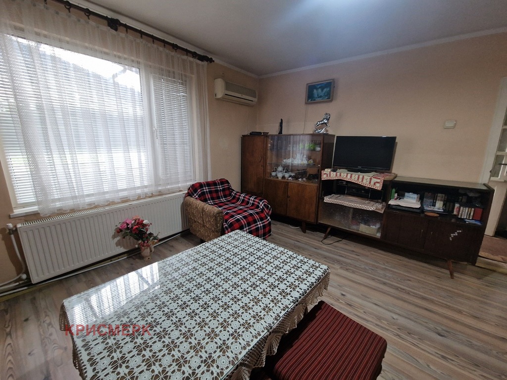 Продава КЪЩА, гр. Бяла, област Русе, снимка 11 - Къщи - 54304032
