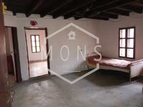 Casa Zlatarica, região Veliko Tarnovo 12