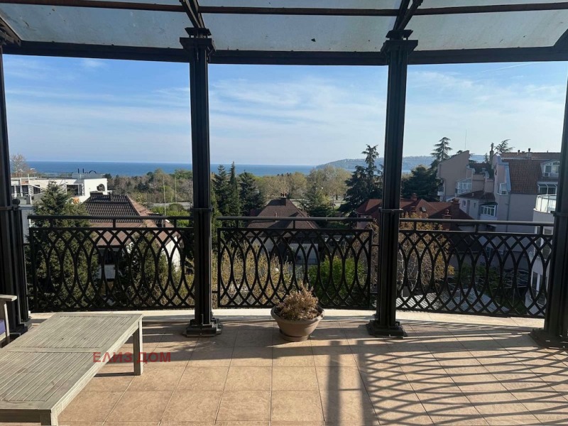 De vânzare  3 dormitoare Varna , Briz , 225 mp | 94173923