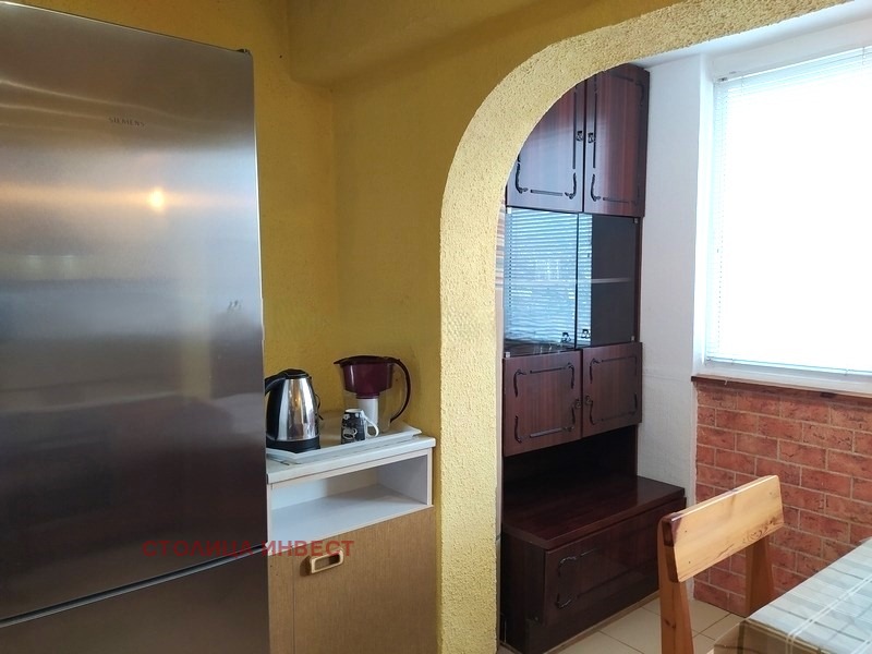 Продава 4-СТАЕН, гр. Русе, Централен южен район, снимка 7 - Апартаменти - 54067081