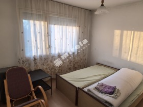 2 slaapkamers Tsentar, Jambol 3