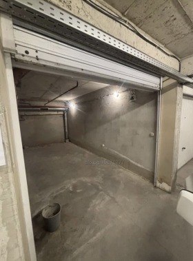 ГАРАЖ, ПАРКОМЯСТО, 18 m2