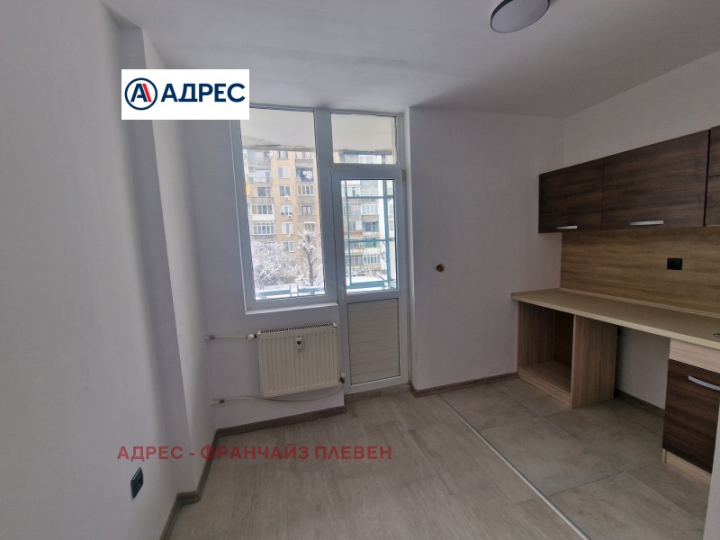 Продава  3-стаен град Плевен , Сторгозия , 85 кв.м | 71504227 - изображение [2]