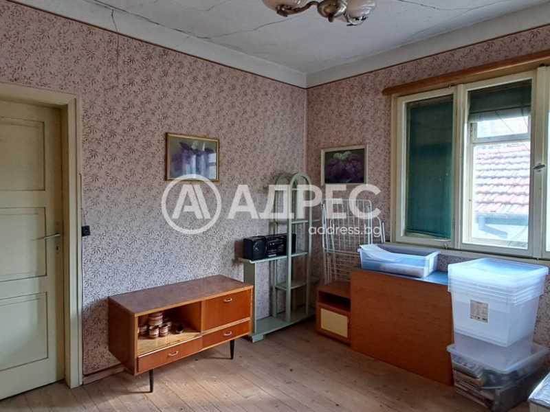 Продава КЪЩА, гр. Калофер, област Пловдив, снимка 6 - Къщи - 52332010