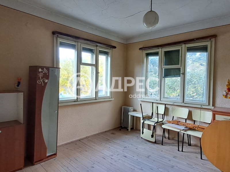 Продава КЪЩА, гр. Калофер, област Пловдив, снимка 7 - Къщи - 52332010