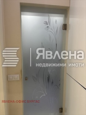 2 bedroom Tsentar, Burgas 10