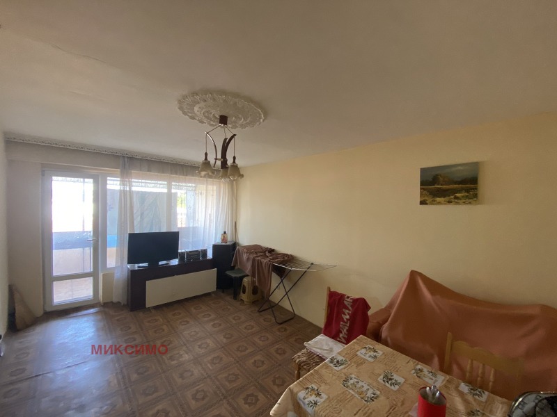 Продава  2-стаен град Русе , Център , 60 кв.м | 72092111 - изображение [2]